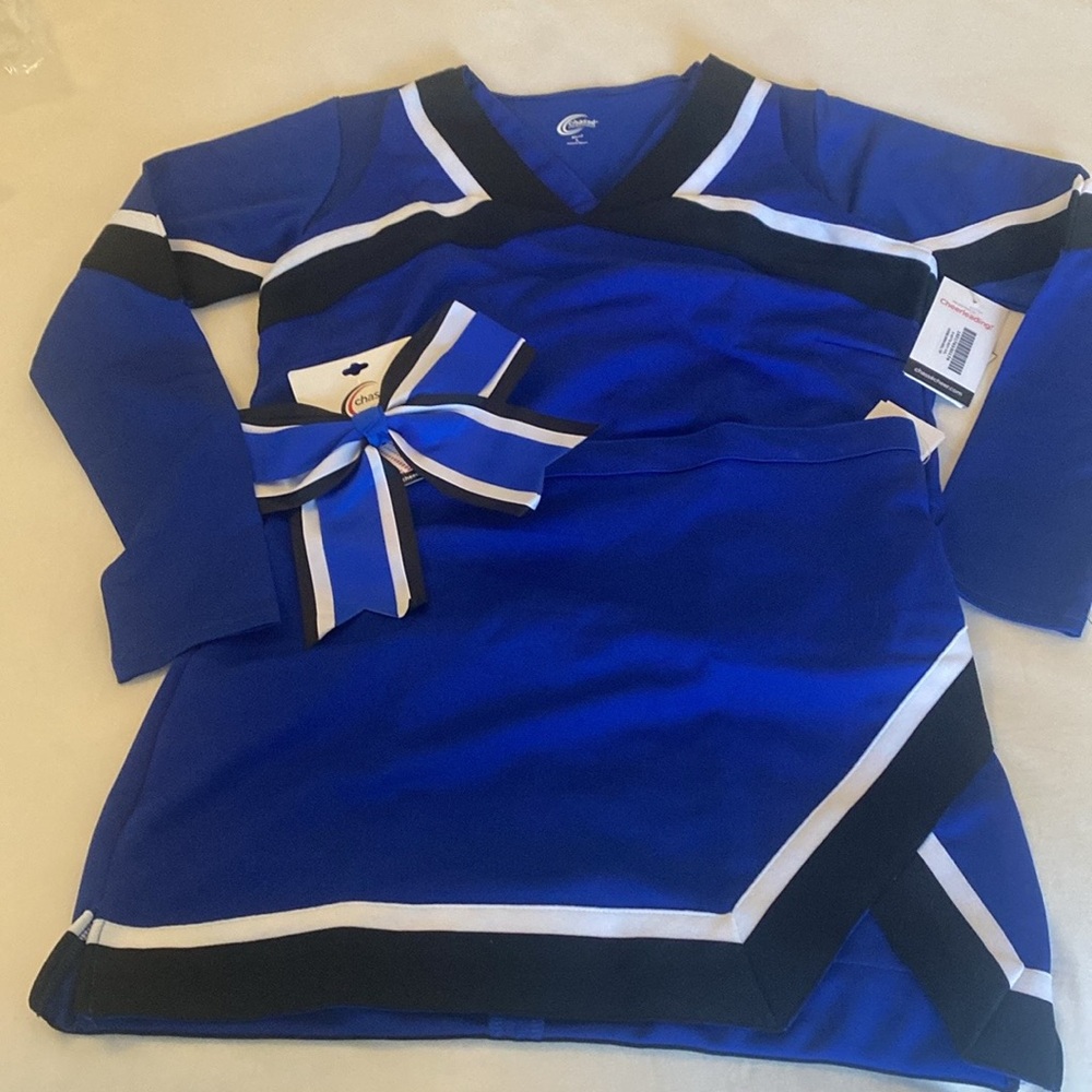 NWT cheerleading uniform